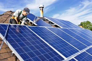 UK will own half a million installed panels Until 2014 solar paels will reach half a million in the U.K