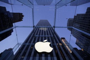 Apple solar-powered gadgets